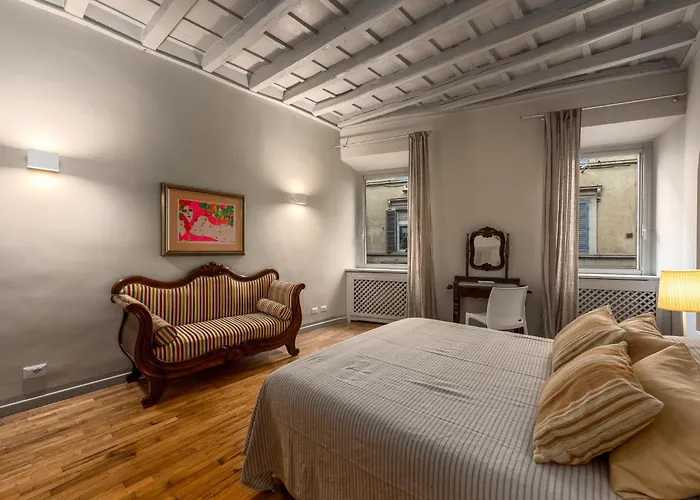 My Spanish Steps Apartment - 2 Bathrooms