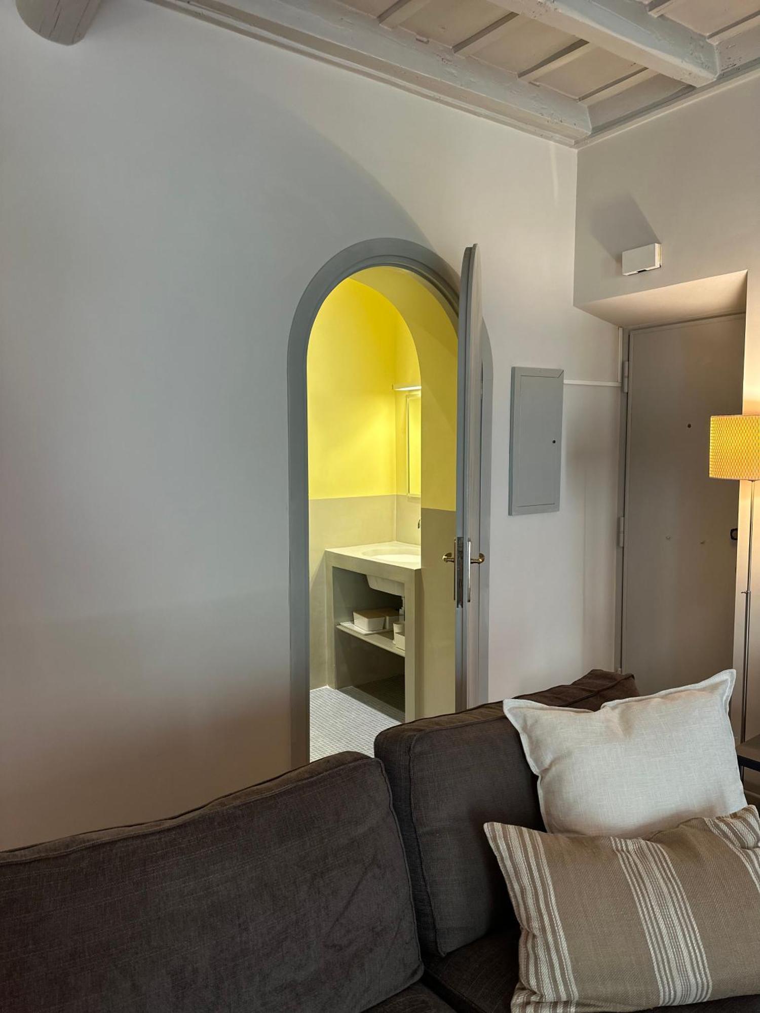My Spanish Steps - 2 Bathrooms *